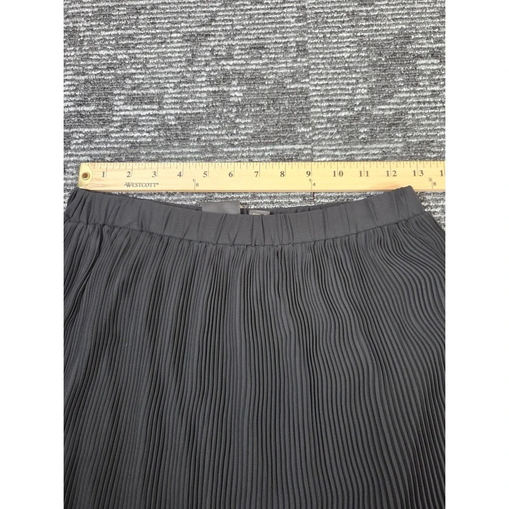 Worthington‎ Pleated Skirt Women Small Black White Colorblock Midi NWT